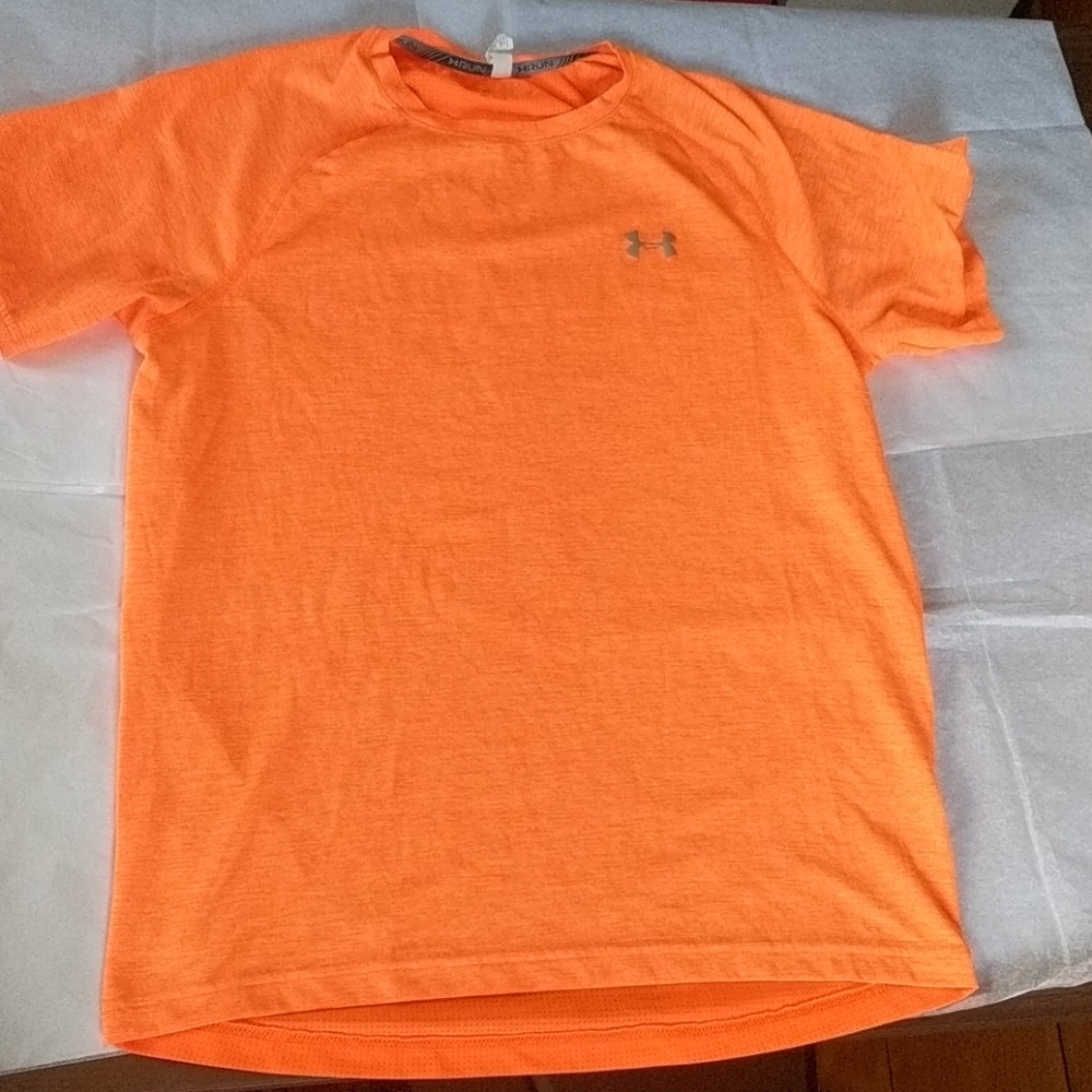 ⭐️ Under Armour Men's Run Tee